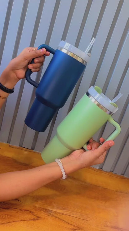 Stainless Steel 1200ML Insulated Tumbler With Steel Straw